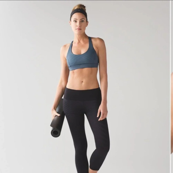lululemon athletica Other - Lululemon Hot Like Agni Bra Astro Blue size 8